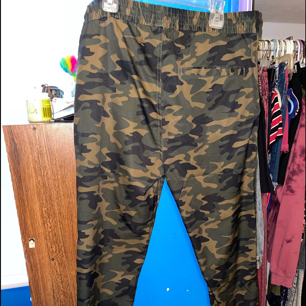 Pants - Picture 6 of 13